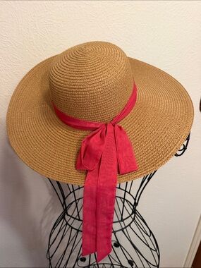 💐💐💐💐💐💐Wide Brim Straw Sun Hat with Pink Ribbon NWT